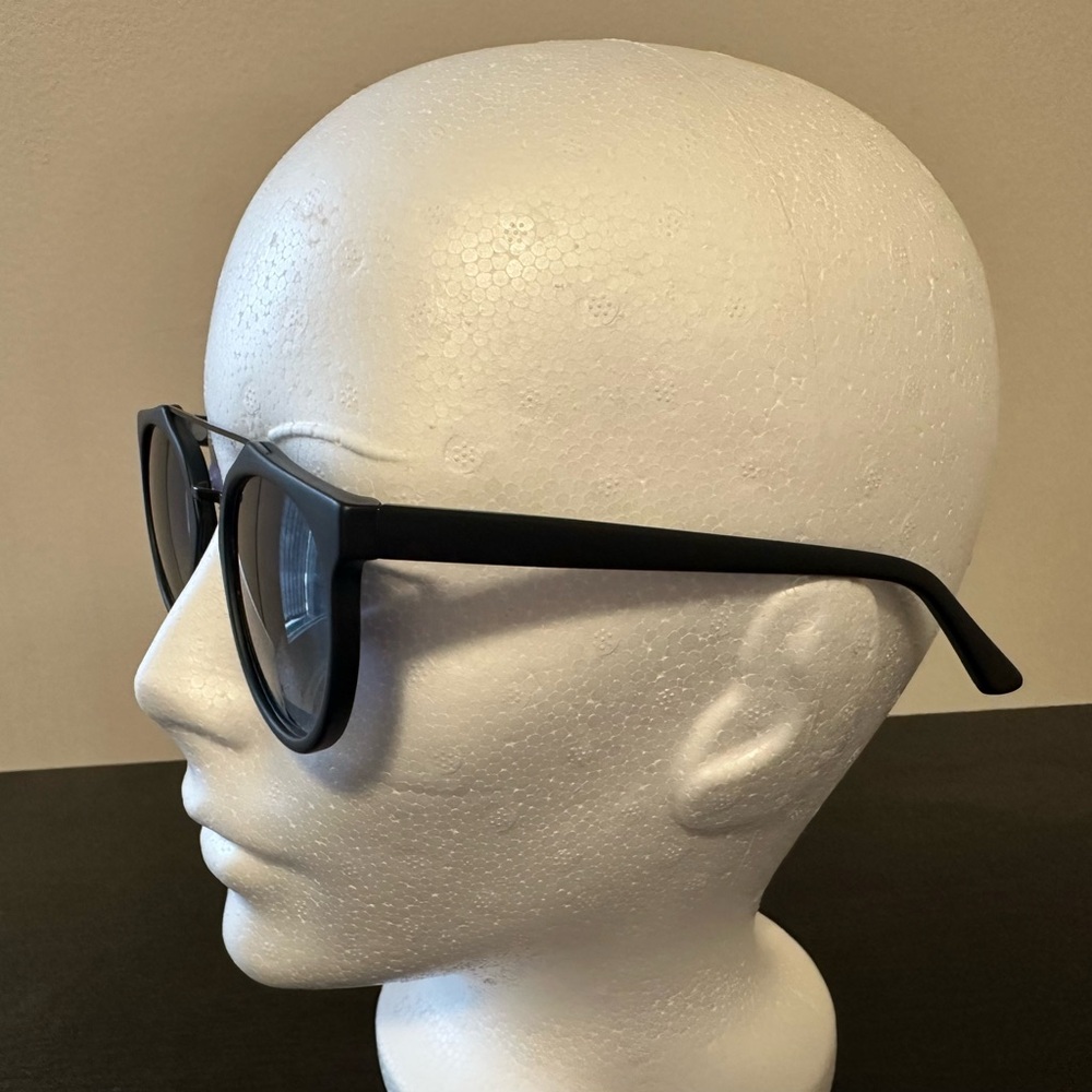 Matt & Nat Unisex Sunglasses - Picture 2 of 6